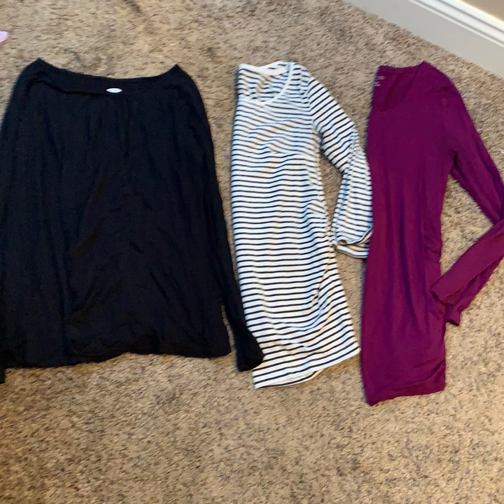 Lot of 3 maternity tops size small